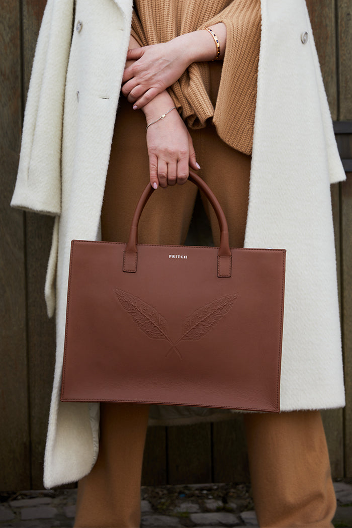 PRITCH - PIERCED Feather Leather Tote Bag Cognac Brown